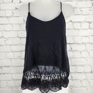 Paper Crane Size S Black Tank With Lace Underlay